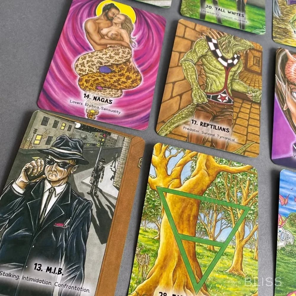 11*6.5cm Mystic Martian Oracle: 40 carte a colori