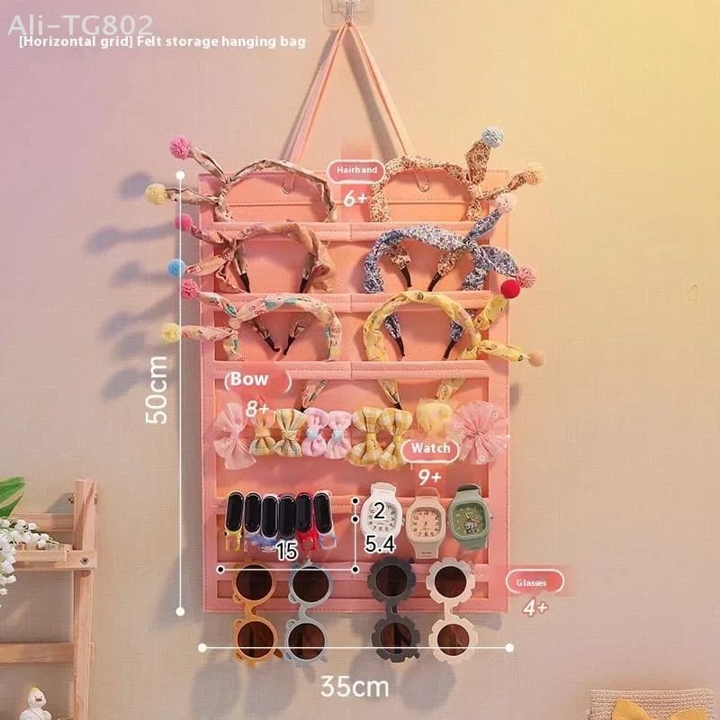 Hangable organizer for hair clips and accessories for women and girls, felt, for exposure of bands, hairpins and sunglasses