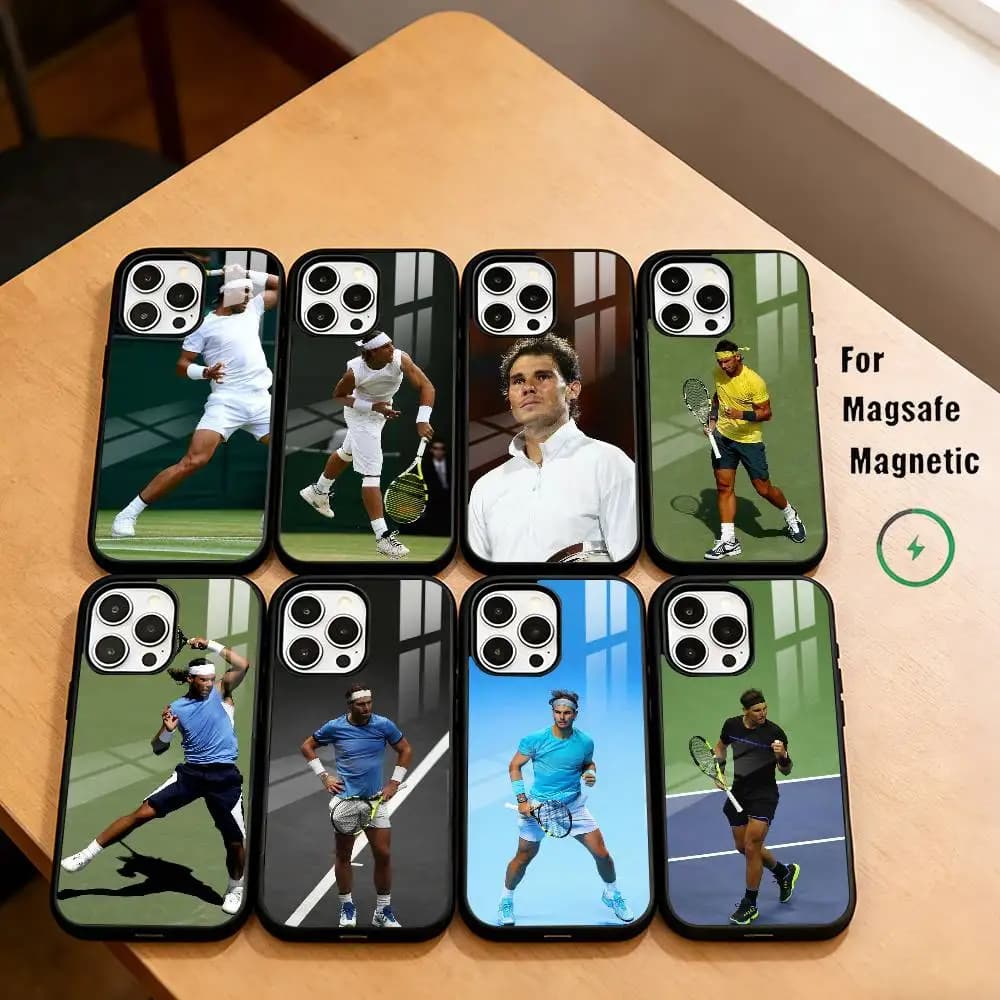 Cover per iPhone con Rafael Nadal, Campione di Tennis, per iPhone 17, 16, 15, 14, 13, 12, 11 Plus, Pro, Magnetica per Ricarica Wireless Magsafe