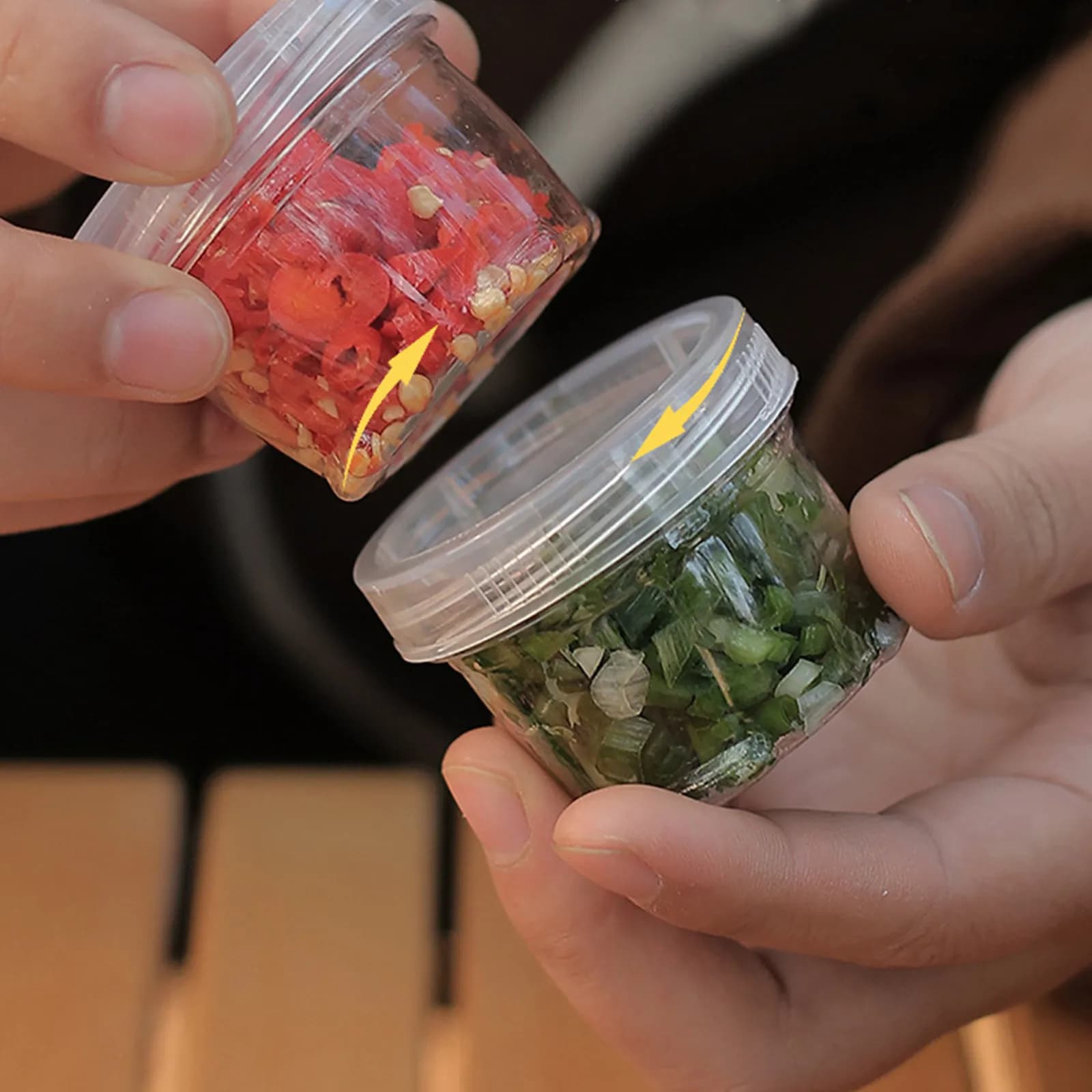 Set di Contenitori Trasparenti in Plastica per Spezie, Barattoli per Condimenti con Tappi Ermetici per Conservazione in Cucina