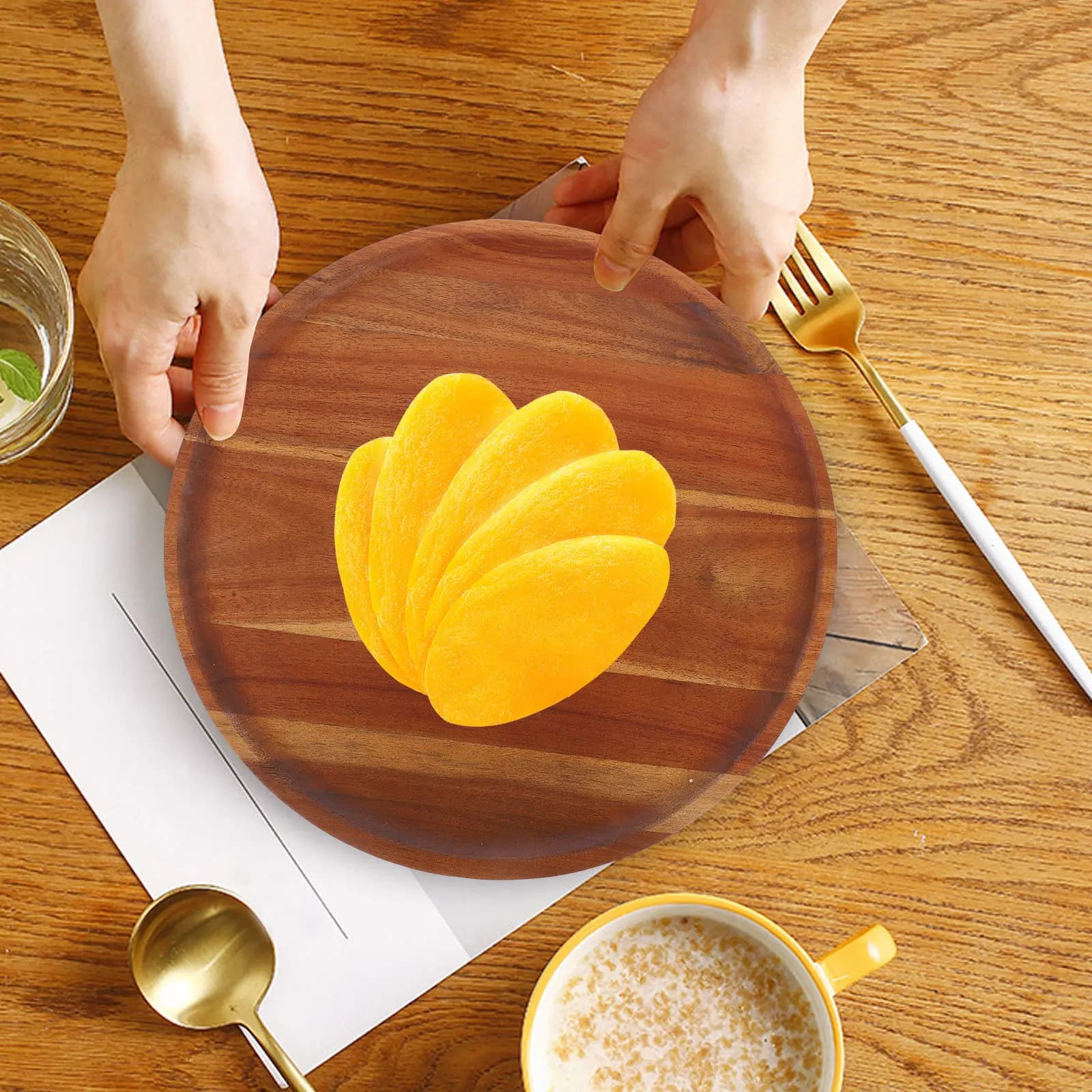 Natural Solid Wood Round Serving Tray Rustic Fruit Plate for Snacks Candies Chocolate Nuts Dried Fruit Dessert Salad Jewelry