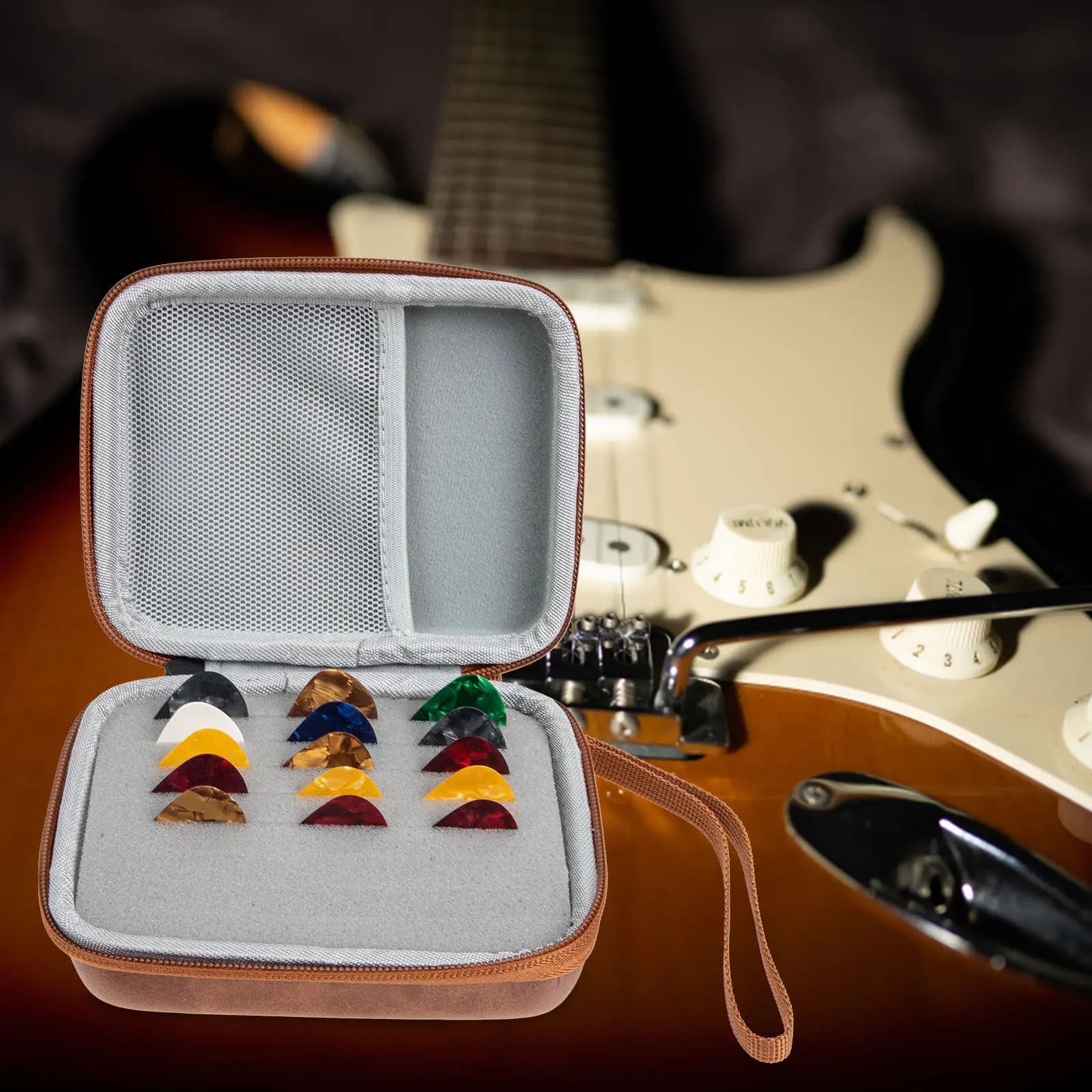 1Set Professional Guitar Plectrums Exquisite Craftsmanship Long Lasting Folk Electric Picks Pouch Guitar Picks