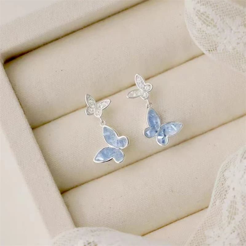 Squisiti orecchini pendenti a farfalla blu per le donne Orecchini a farfalla con zirconi lucidi di lusso leggeri Accessori per gioielli da festa per ragazze