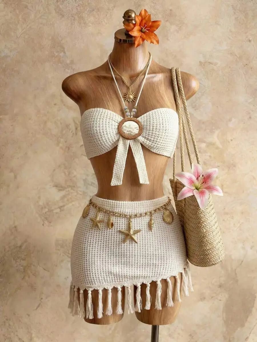 Set Top a Fascia e Gonna all'Uncinetto Beige con Nappe e Catena a Stella Marina, Outfit da Spiaggia per Vacanze