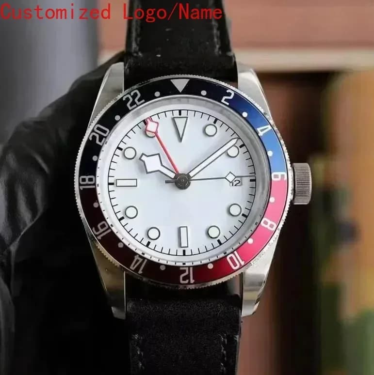 Orologio meccanico automatico da uomo GMT luminoso in acciaio inossidabile con quadrante bianco e nero, cinturino in pelle, ceramica e zaffiro, personalizzabile