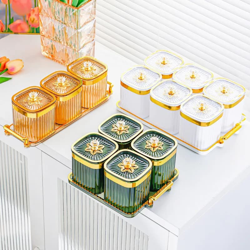 Set di barattoli di spezie trasparenti con motivo verticale placcato in oro di lusso Set di bottiglie di stoccaggio di cereali per cucina domestica Barattolo di sale Scatola di immagazzinaggio di spezie per peperoncino