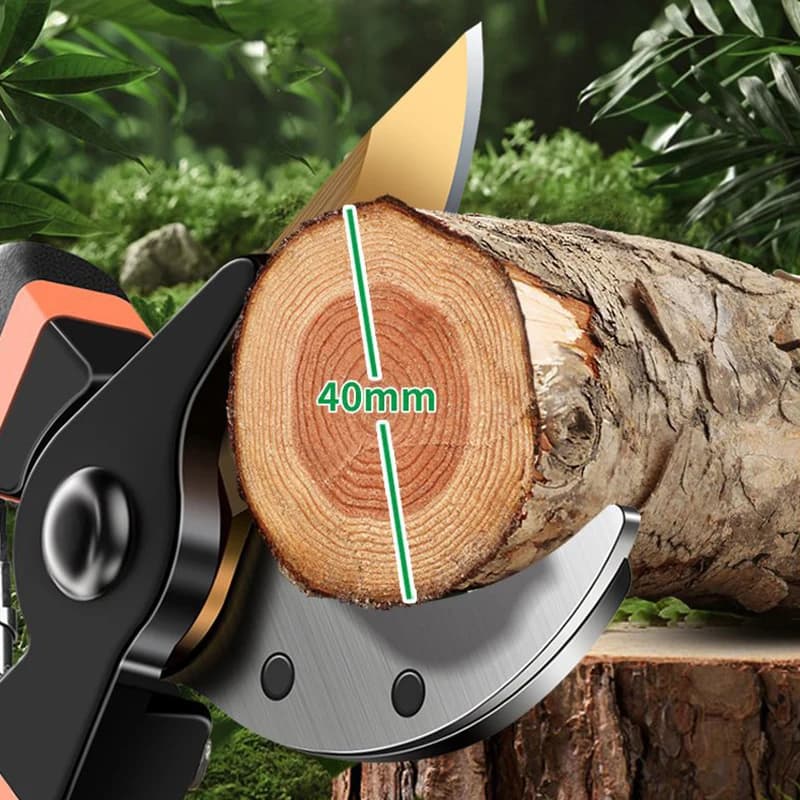 Prugna with ease using our garden pruning scissors; Suitable for bonsai, flowers and fruit trees.