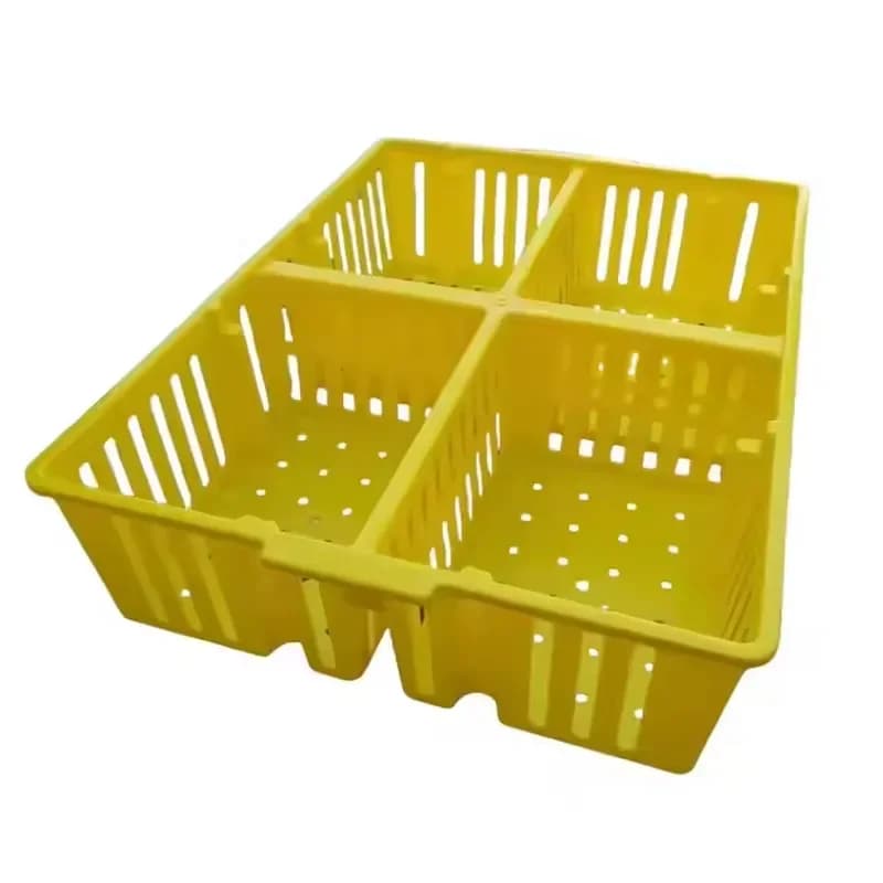 16cm 4 Grid Plastic Chick Transport Box High Quality Poultry Carrier Basket for Baby Chicks Ventilated Turnover Crate