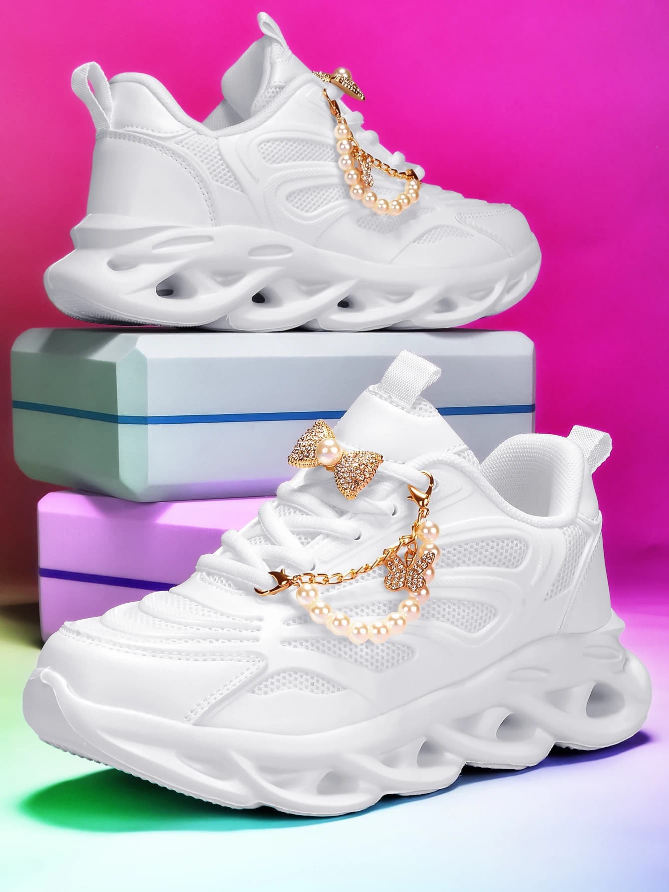 Women's All-Season Outdoor Dad Sneakers, Thick-Soled Shoes with a 5cm Height Increase, Sweet and Cool Style White Sneakers, with Detachable Full Rhinestone Pearl Bow and Small Butterfly Pearl Chain Double Decoration, Lightweight Breathable Mesh Eva Non-Slip Sole Casual Shoes, Versatile Trendy Shoes for Sweet and Cool Girls for Daily Commuting, Shopping, and Various Occasions