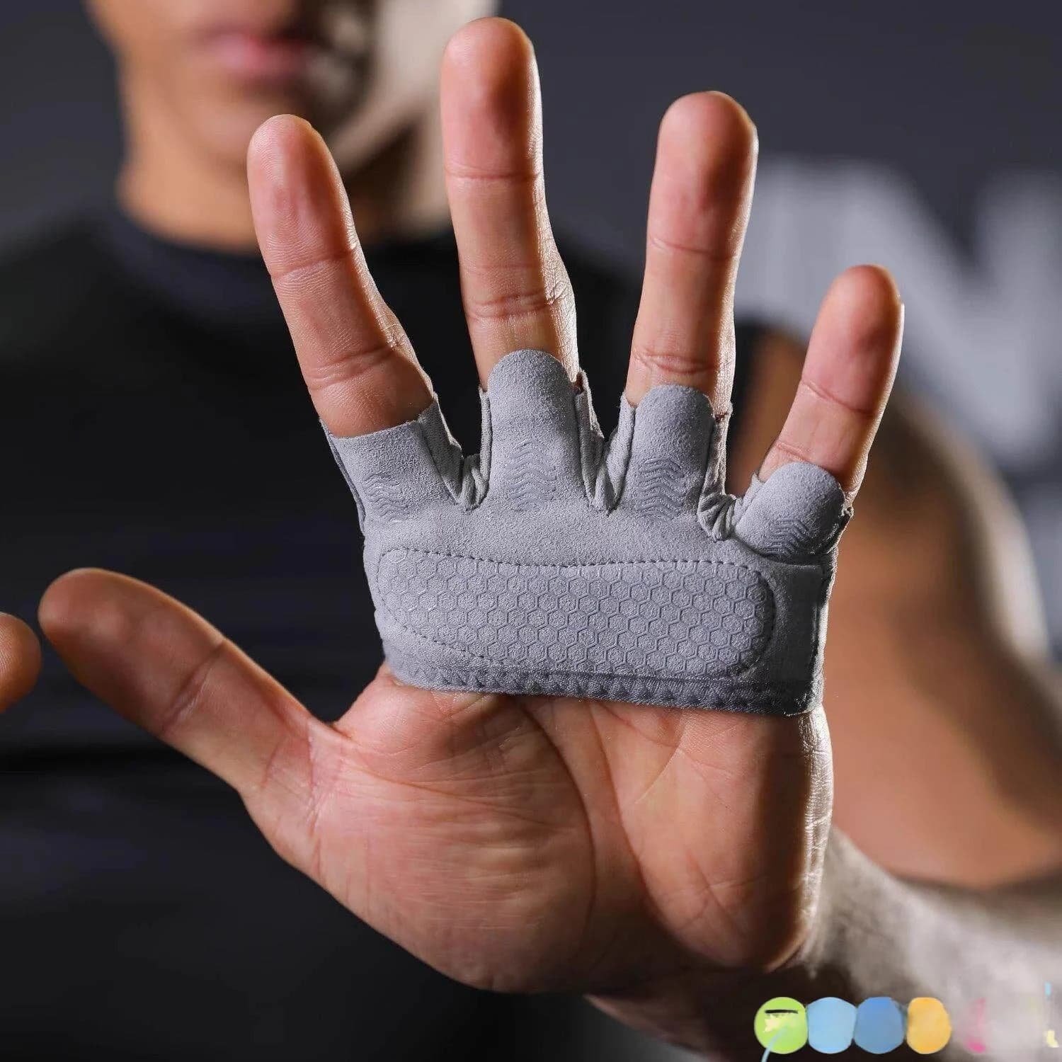 Fitness Gloves for Men and Women, for Cycling and Training, Special Protection for Palm, Anti-slip, No Calls on Four fingers