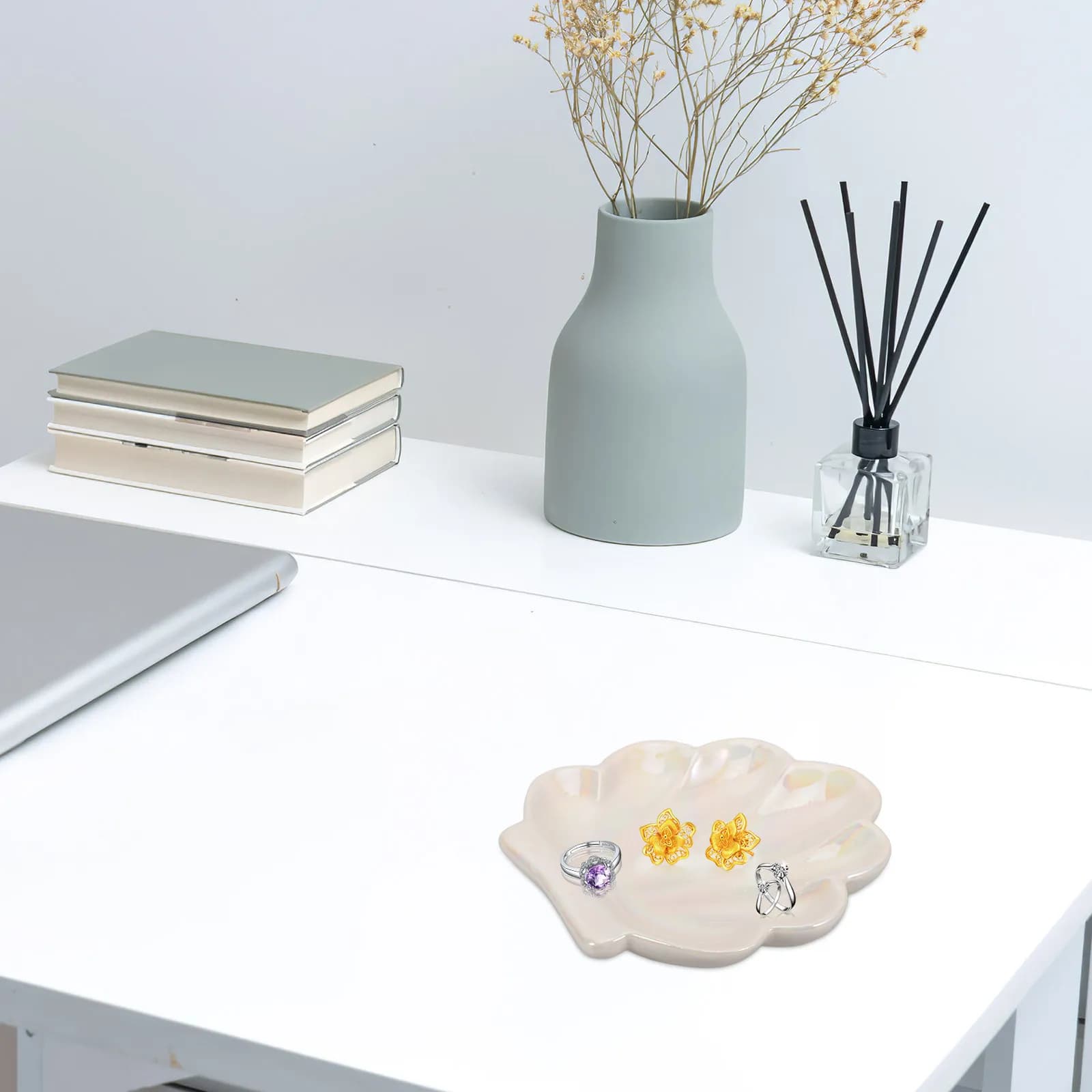Shell Shaped Ceramic Jewelry Tray Compact Ring Dish Trinket Plate for Home Office Nightstand Jewelry Storage Plate