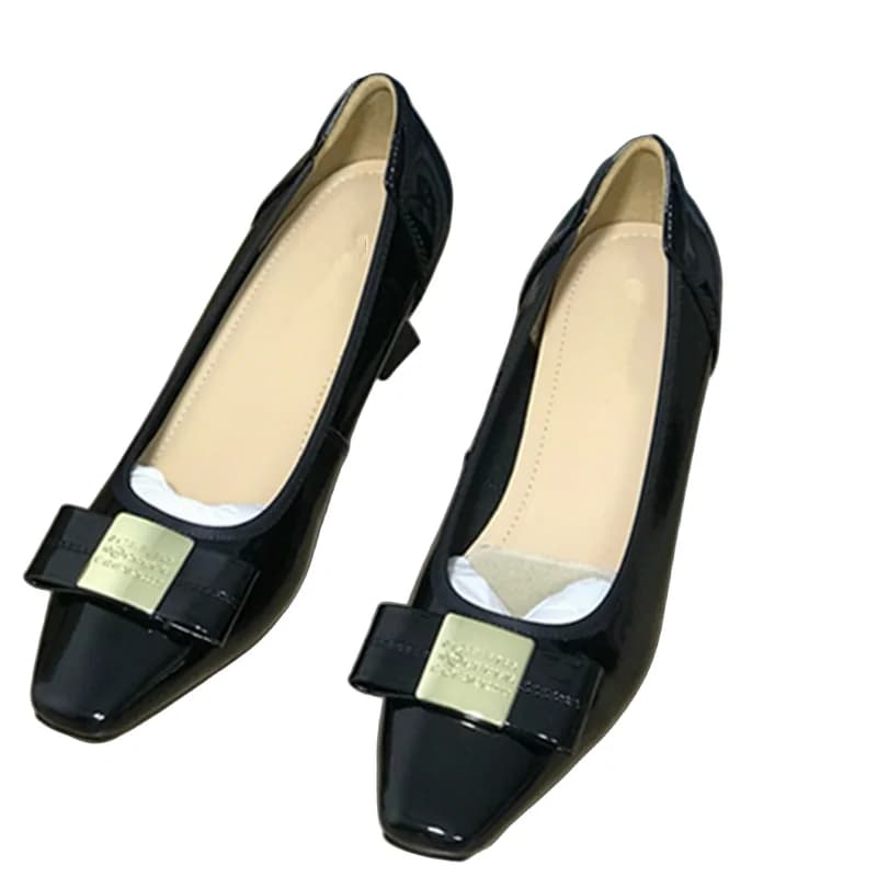 Sandali da donna minimalisti appassiti Sandali con tacco Donna Francese Elegante Tacchi alti da 4 cm per pendolarismo Slip On Shoes Scarpe da donna