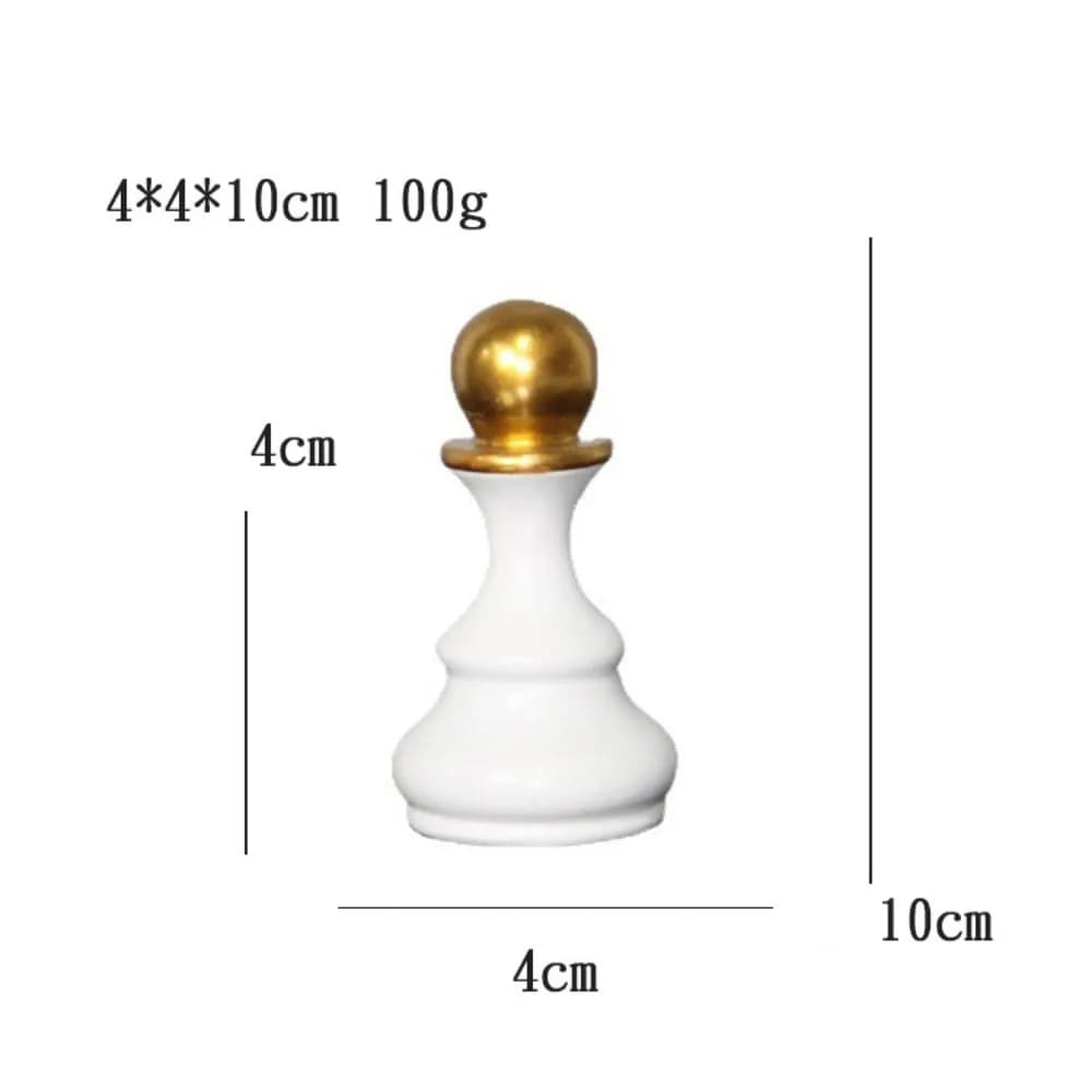 Nuovi ornamenti per scacchi internazionali in resina Collezione bianco nero Oggetti King Height Scacchi Figurine di scacchi Decorazioni per la casa