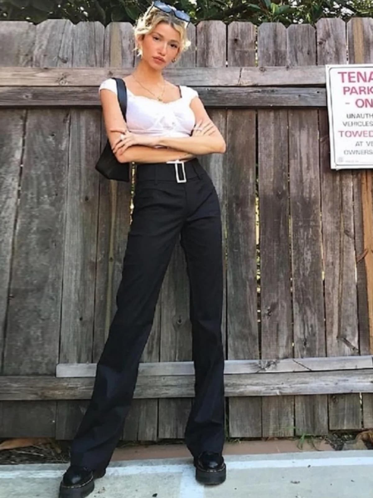 Pantaloni Neri Slim Fit a Vita Alta e Gamba Larga da Donna, Stile Street Casual con Fibbia Quadrata, Leggings Lunghi per la Primavera