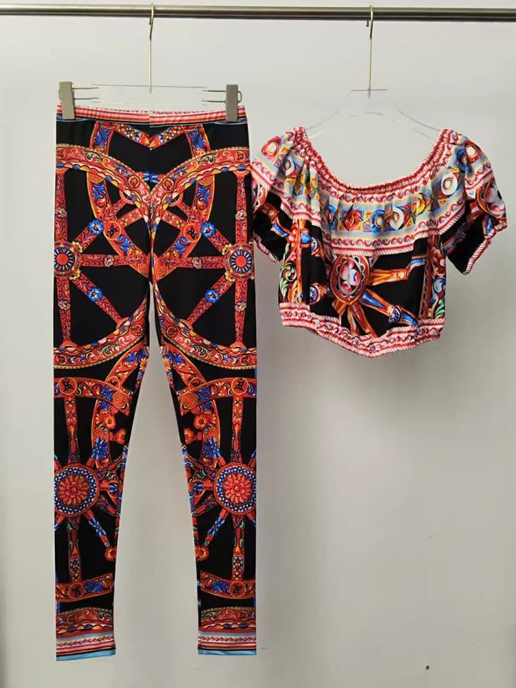 2026 Summer Women's Clothing Retro Geometric Print Pullover Tube Top Two-piece Set + Knitted Nine-Point Pants Fashion Suit