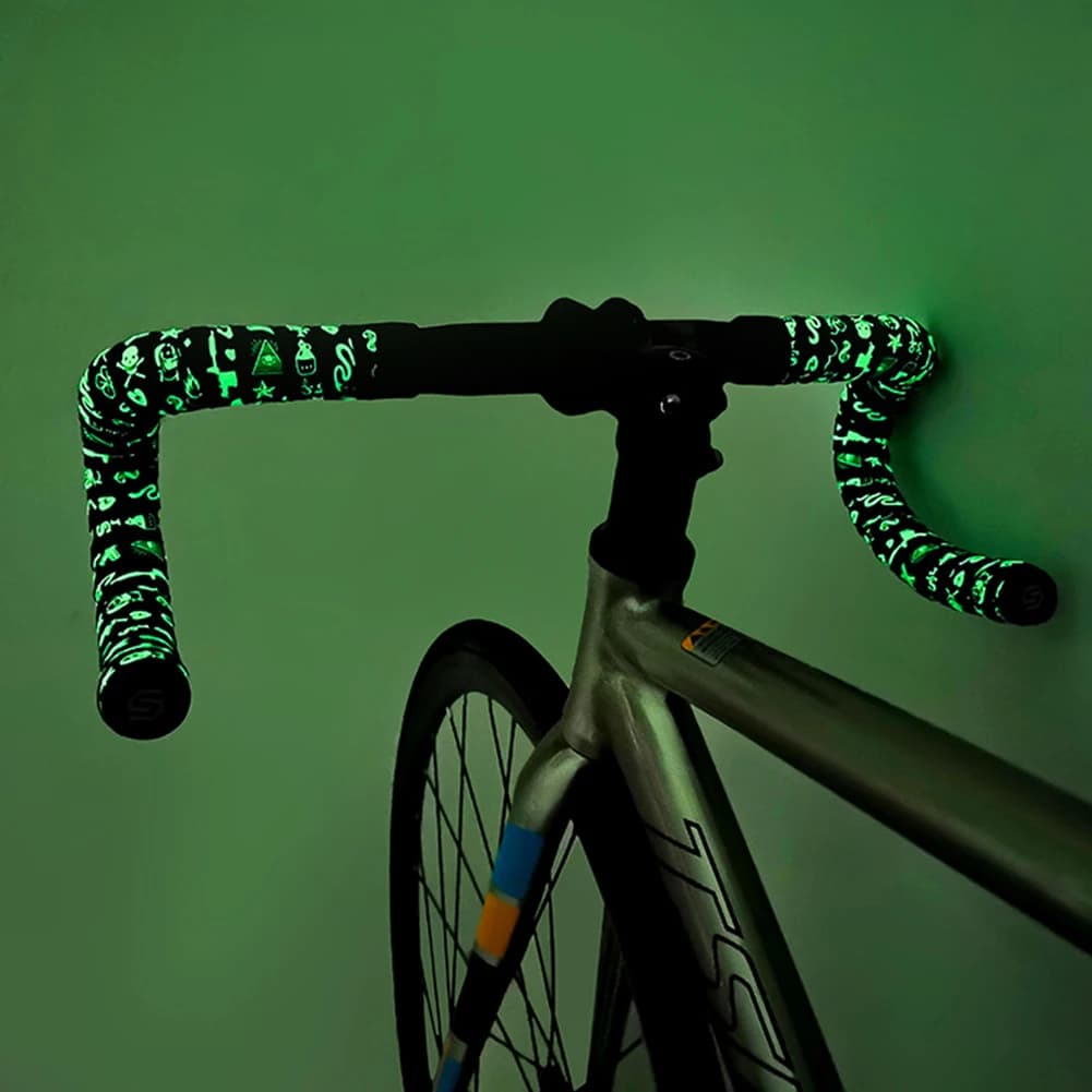 1 Pair Road Bike Shock-absorbing Handlebar Strap Fluorescence Glow-in-The-Dark Road Bike Handlebar Tape Steering Wheel Cover