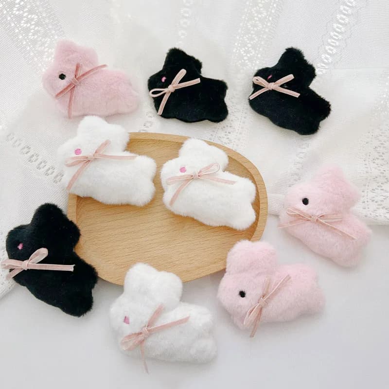 6 pz/lotto Cartoon peluche peloso coniglio patch Applique per bambini accessori per abbigliamento e borsa sciarpa spilla decorazione