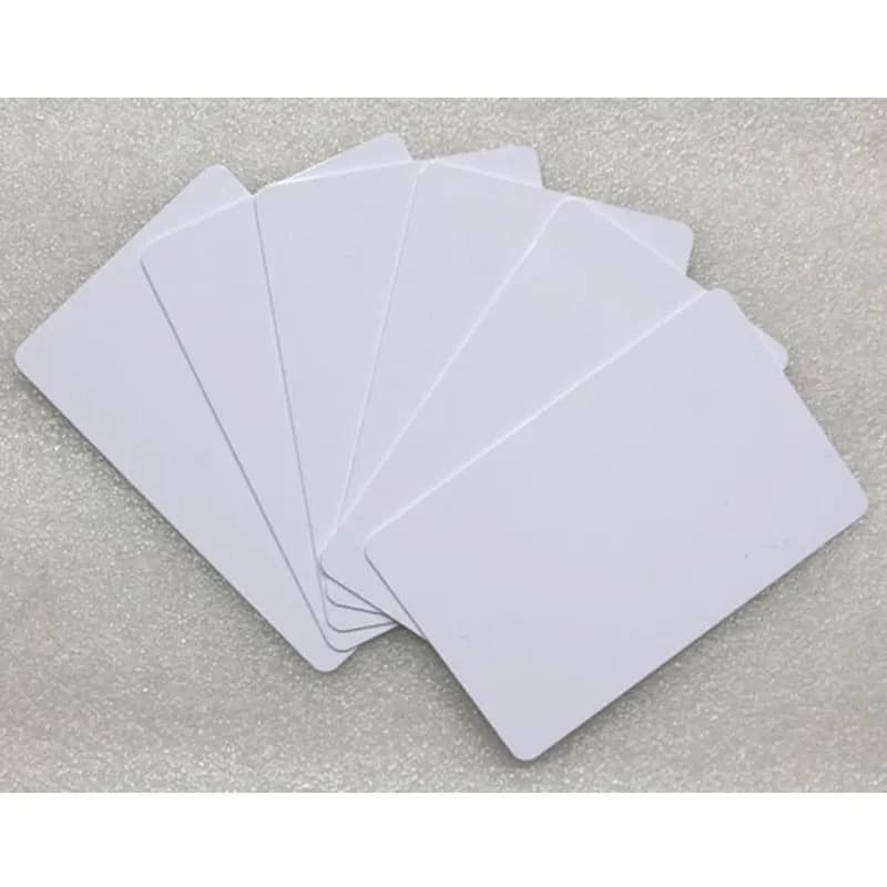 Scheda NFC NFC216 da 50 pezzi 13,56 MHz 888 byte Tag chiave Scheda NFC universale