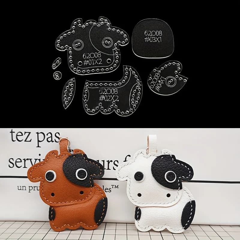 Set di 7 Stampi in Acrilico a Forma di Mucca Cartoon per Creazione di Accessori Fai-da-Te, Ornamenti e Ciondoli in Pelle