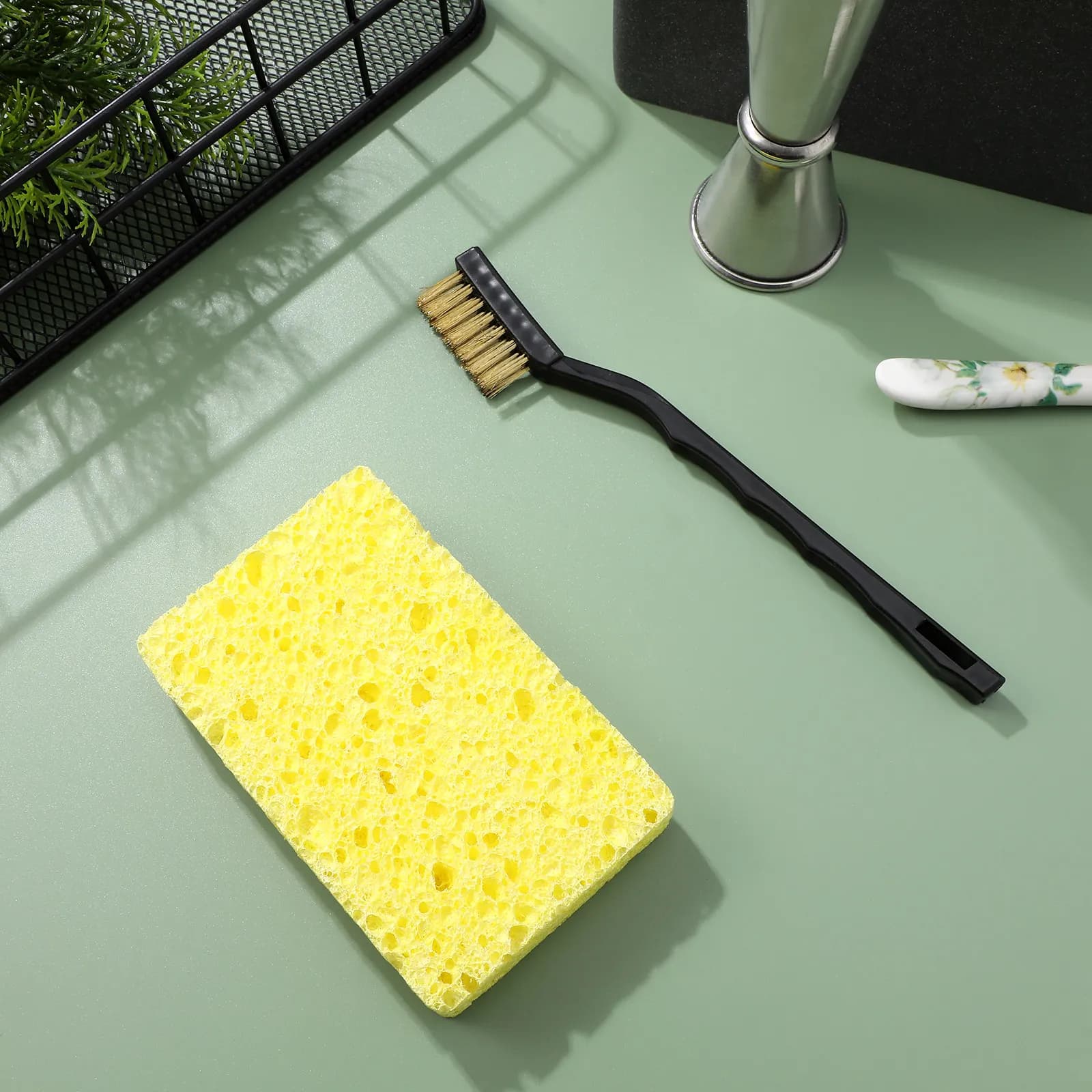 Set of 1 Protective Cover for Floor Cover, Heat Resistant, Reusable, Washable, with Cleaning Brush