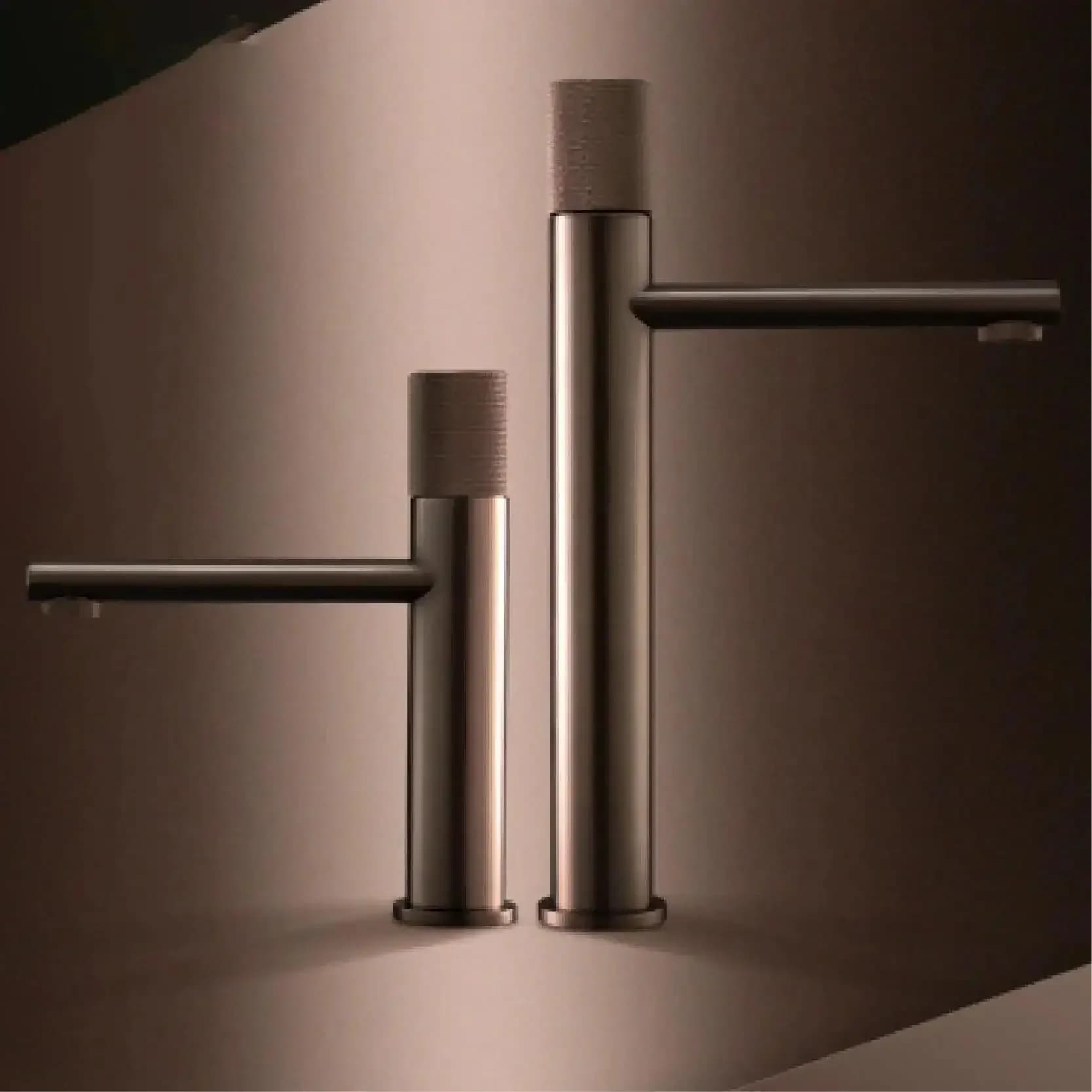 Brushed Rose Gold Basin Faucet Brass Bathroom Faucet Round Hand Washing Toilet Table Under High-End Hot And Cold Hotel Faucet