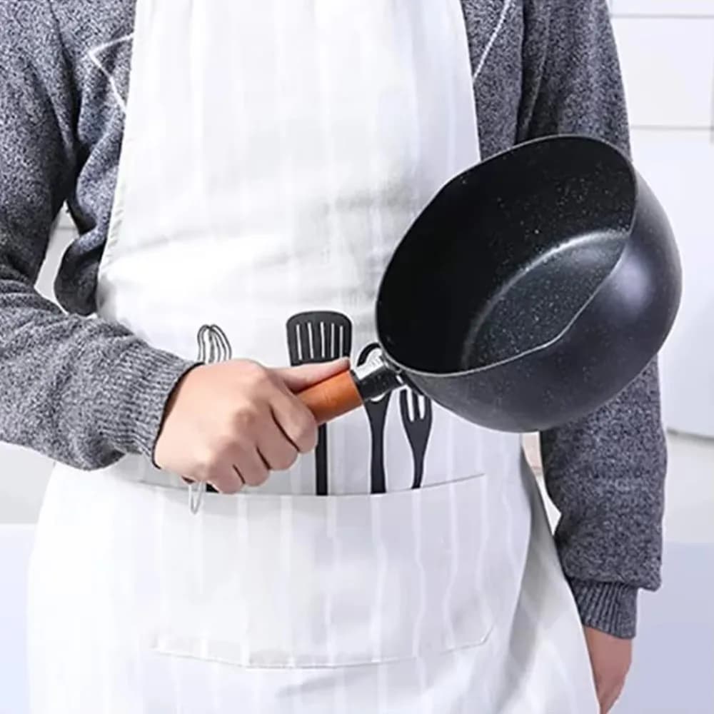 Anti-adhesive Milk Pot with Coperchio and Beccuccio, Wood Handle, Japanese Style Tile with Flat Bottom for Noodles
