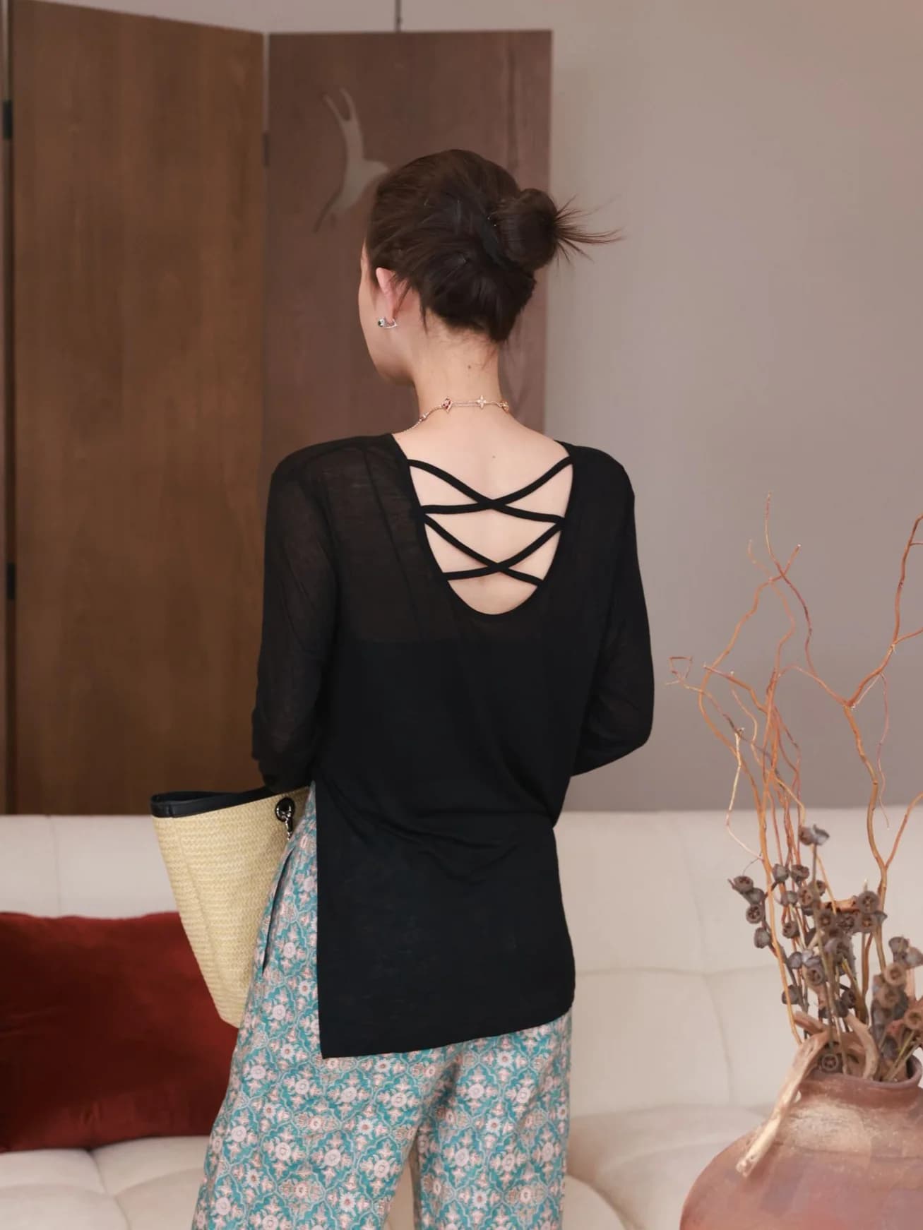 Breathable Loose Backless Long Sleeve T-Shirt Women's Casual Style Comfortable Fit Lyocell Fiber Top Fashionable Slimming Mesh