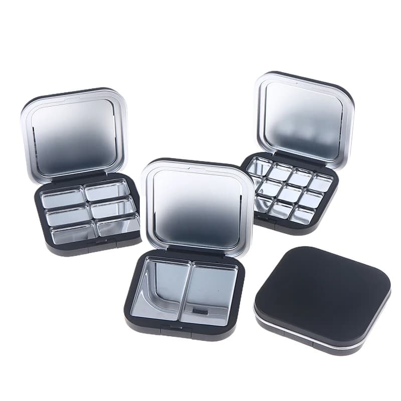 Tavolozza per trucco quadrata vuota Aspirazione magnetica con ombretto a specchio Blush Scatola nera opaca con contenitore per fard cosmetico