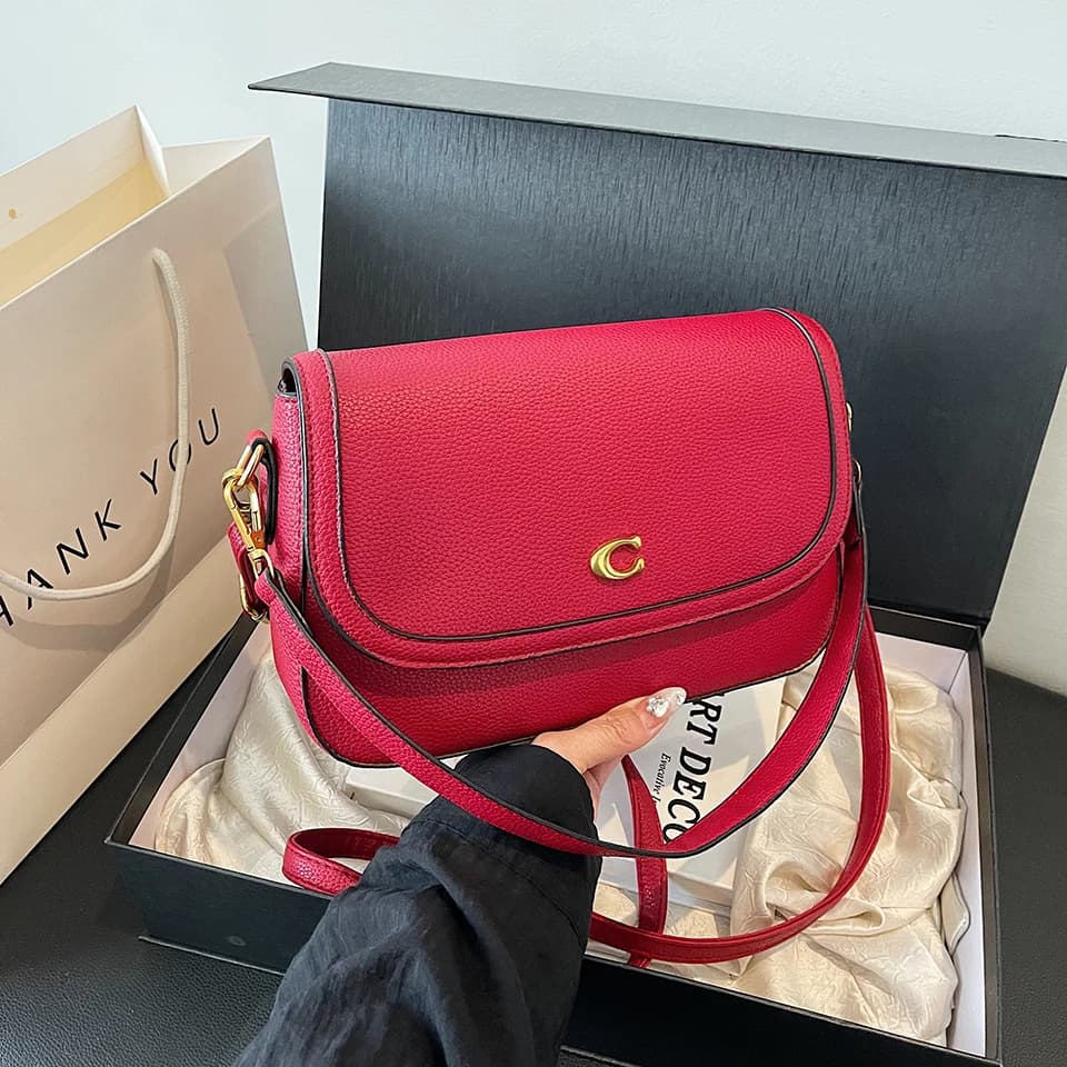 Borsa per Pannolini di Lusso e Alla Moda con Design Unico che Rende le Mamme Evidenti tra le altre mentre si Prendono Cura dei Propri Bambini