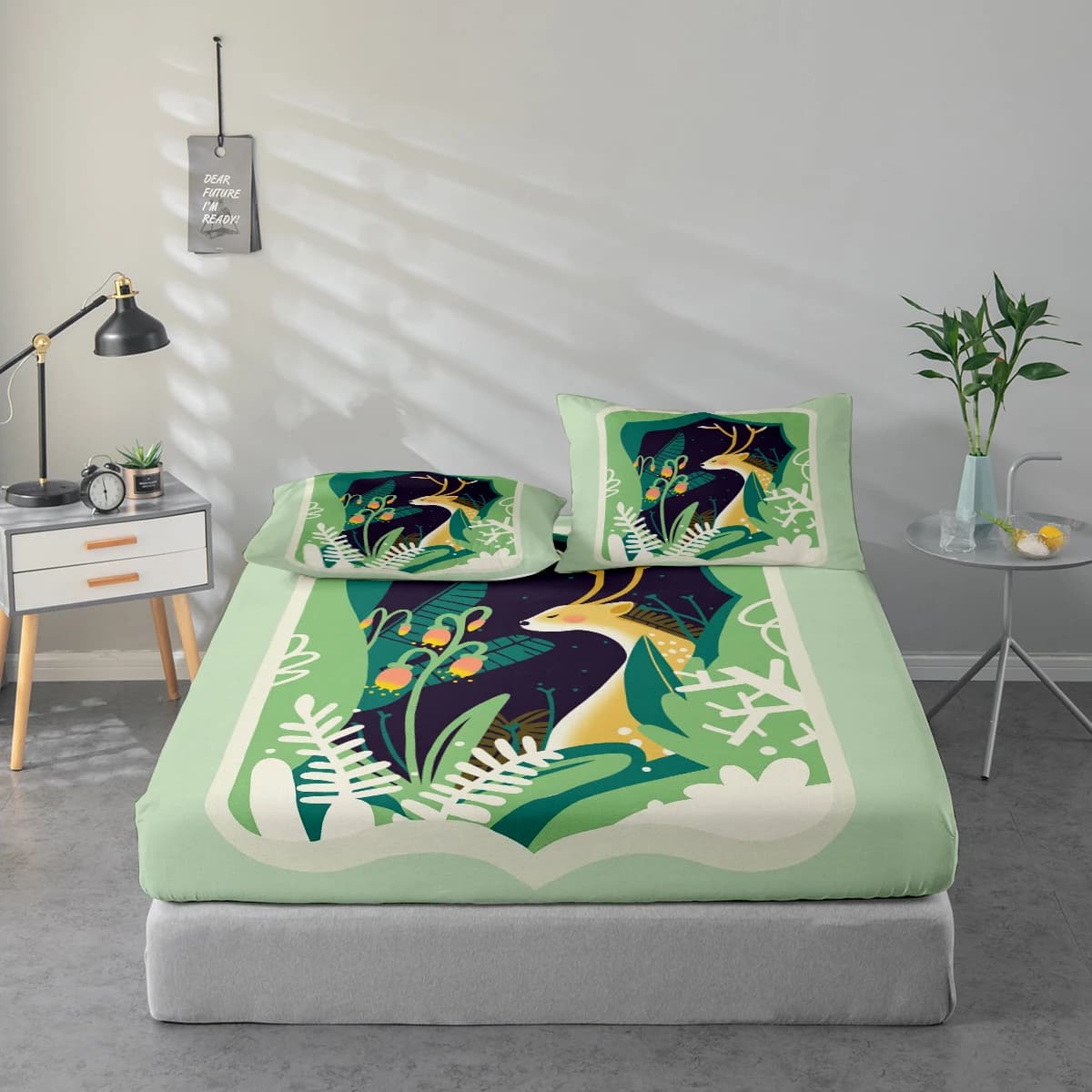 Set di lenzuola con stampa di cervi della foresta, protezione per materasso e combinazione di federe. Set di Lenzuola Stampate ad Alta Definizione Include 1 Lenzuolo con Angoli + 1 o 2 Federe (60*100cm e 72*132cm per 1 federa, il resto delle misure per 2 federe). Adatto per Camera da Letto e Stanza degli Ospiti, Biancheria da Letto in Poliestere Ultra Morbido, Lavabile in Lavatrice, Utilizzabile in Tutte le Stagioni
