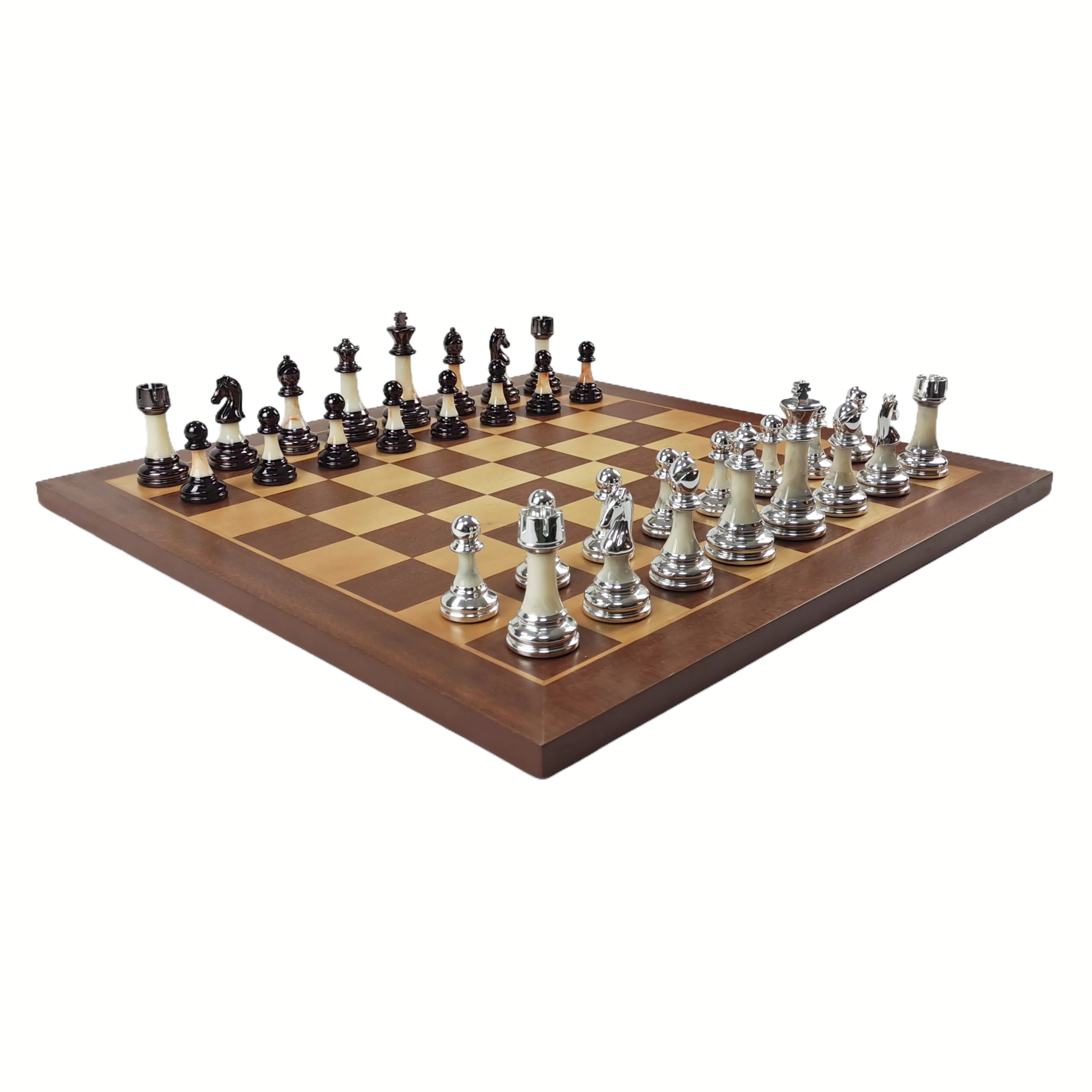 Set di scacchi in legno per tornei di lusso di grandi dimensioni in stile moderno di produzione professionale