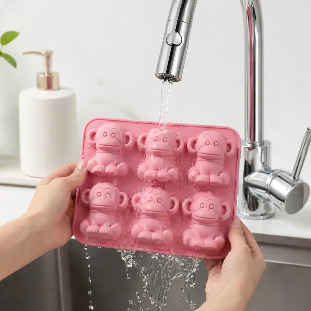 Monkey Shaped Candy Mold Silicone Ice Tray with Leak-proof Lid Monkey-shaped 3d Mold for Ice Cubes Chocolate Jelly Mini Dessert