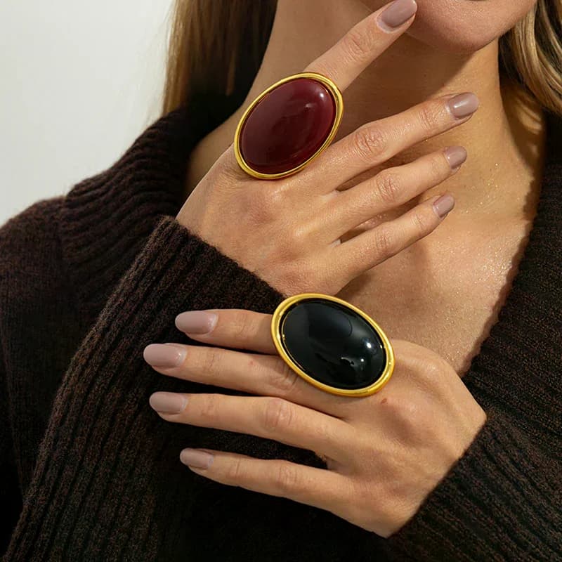 Orecchini a bottone in resina acrilica creativa per le donne 2026 Orecchino ovale Anello geometrico alla moda Esagerazione Regalo di gioielli per feste di Capodanno