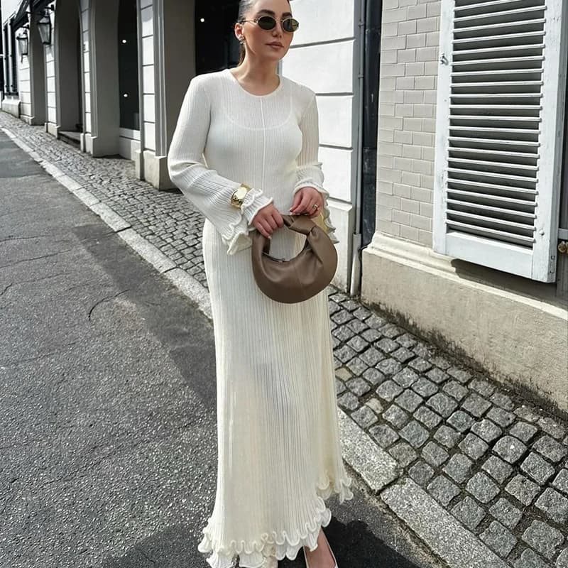 Ruffles Pleated Long Dress Women Autumn Winter Fashion White O Neck Flare Sleeve Elegant Party Dresses Female Chic Maxi Robes