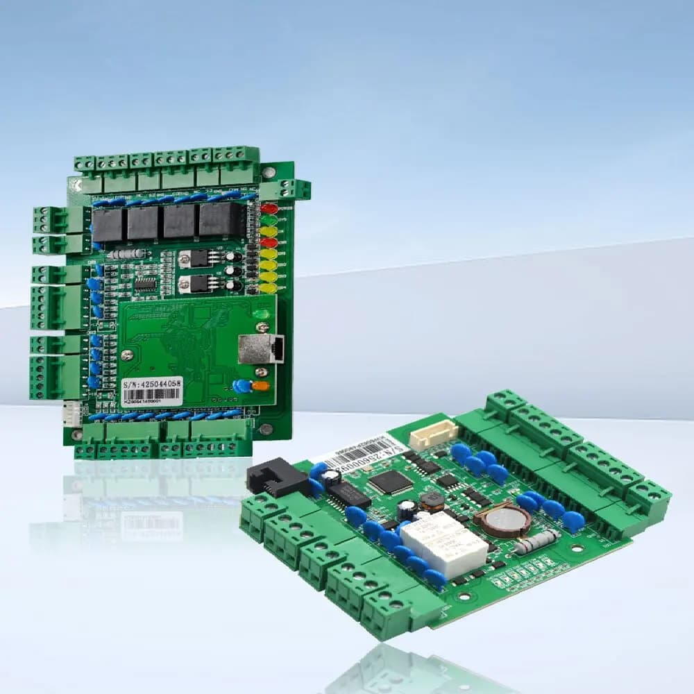 TCP/IP Wiegand 26 Pannello di controllo accessi per porte di rete di ingresso per soluzioni di sicurezza Sistema di accesso con software gratuito SQL SDK