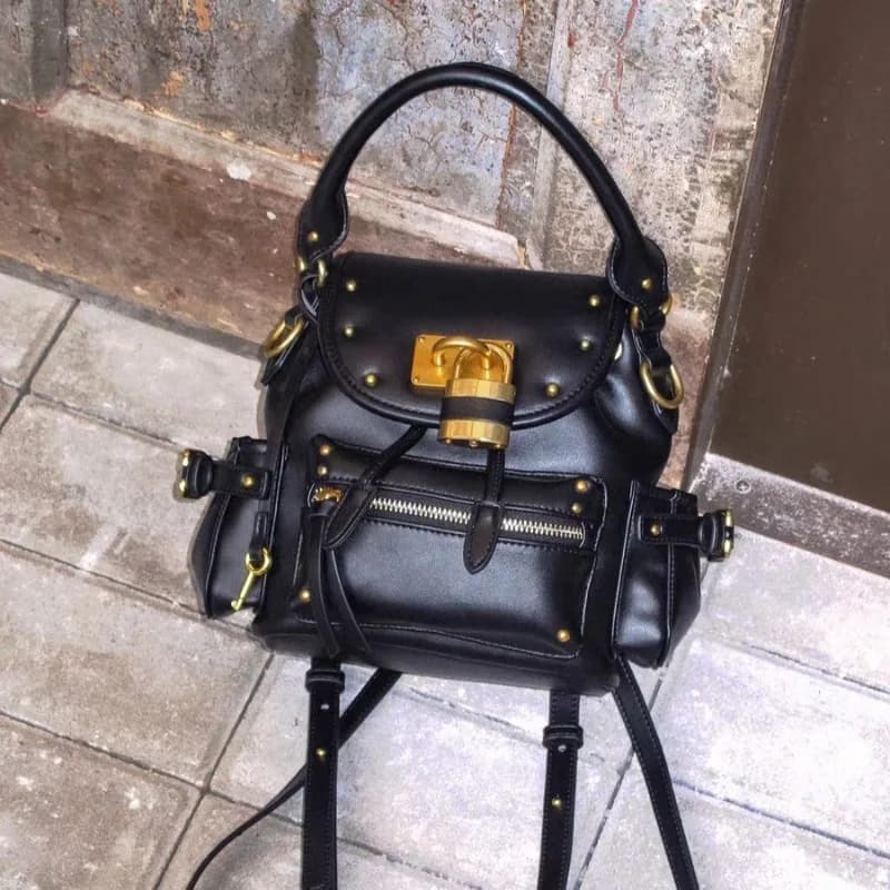 Hobo American Women's Retro Bag with Rivetti, Versatile and Fashion Shoulder Bag, Casual Square Bag with Soft Handle