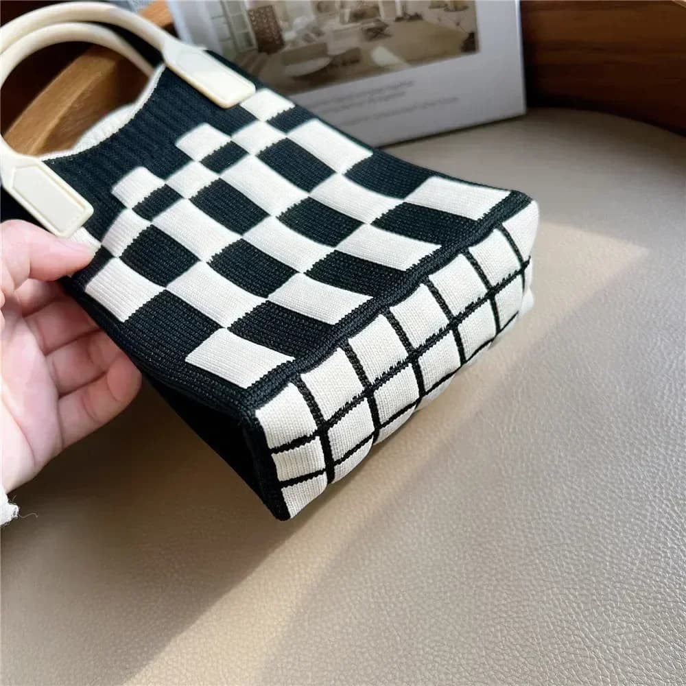 2023 New Plaid Style Mobile Phone Bag Women's Crossbody Mini Bag Small Cute Lightweight Four Seasons Handbag Knitted Bag
