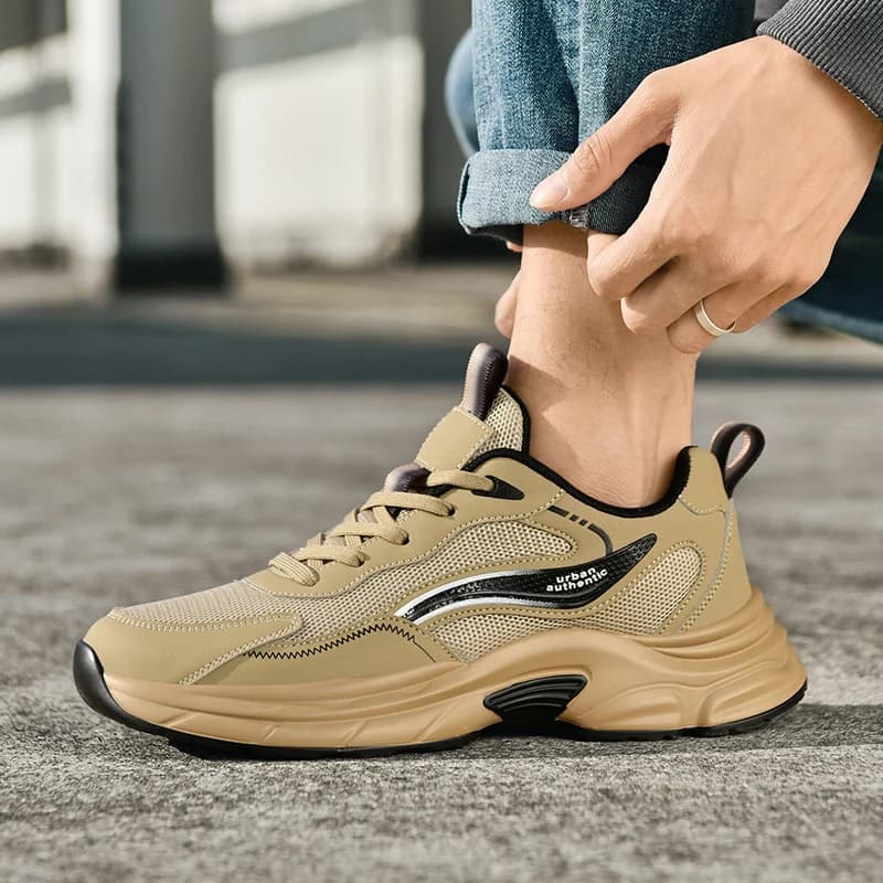 2026 Men'S Lightweight Sports Shoes Summer Breathable Running Shoes Fashionable Casual Shoes Suitable For Outdoor Jogging