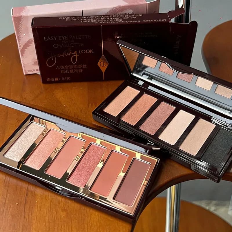 Palette Ombretti Portatile Charlotte Tilbury 6 Colori 8.2g, Finitura Opaca e Perlata, Serie Colori Naturali, Cosmetici per Occhi alla Moda