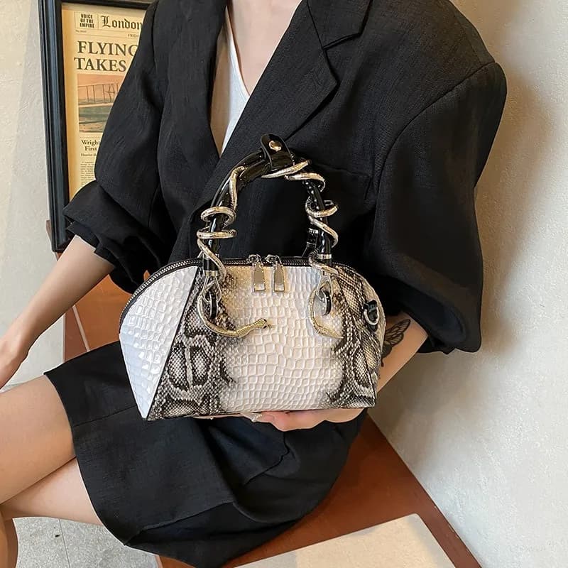 New Stone Pattern Women's Bag With Snake Hardware Large Capacity Crossbody Shell Bag Handbags Shoulder Bag Top-handle Shell Bag