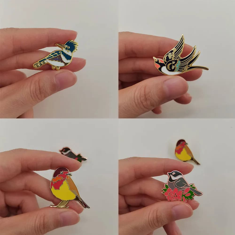 Simpatico piccolo uccellino paffuto distintivo animale del fumetto spilla gioielli naturali selvaggi accessori per la decorazione dello zaino