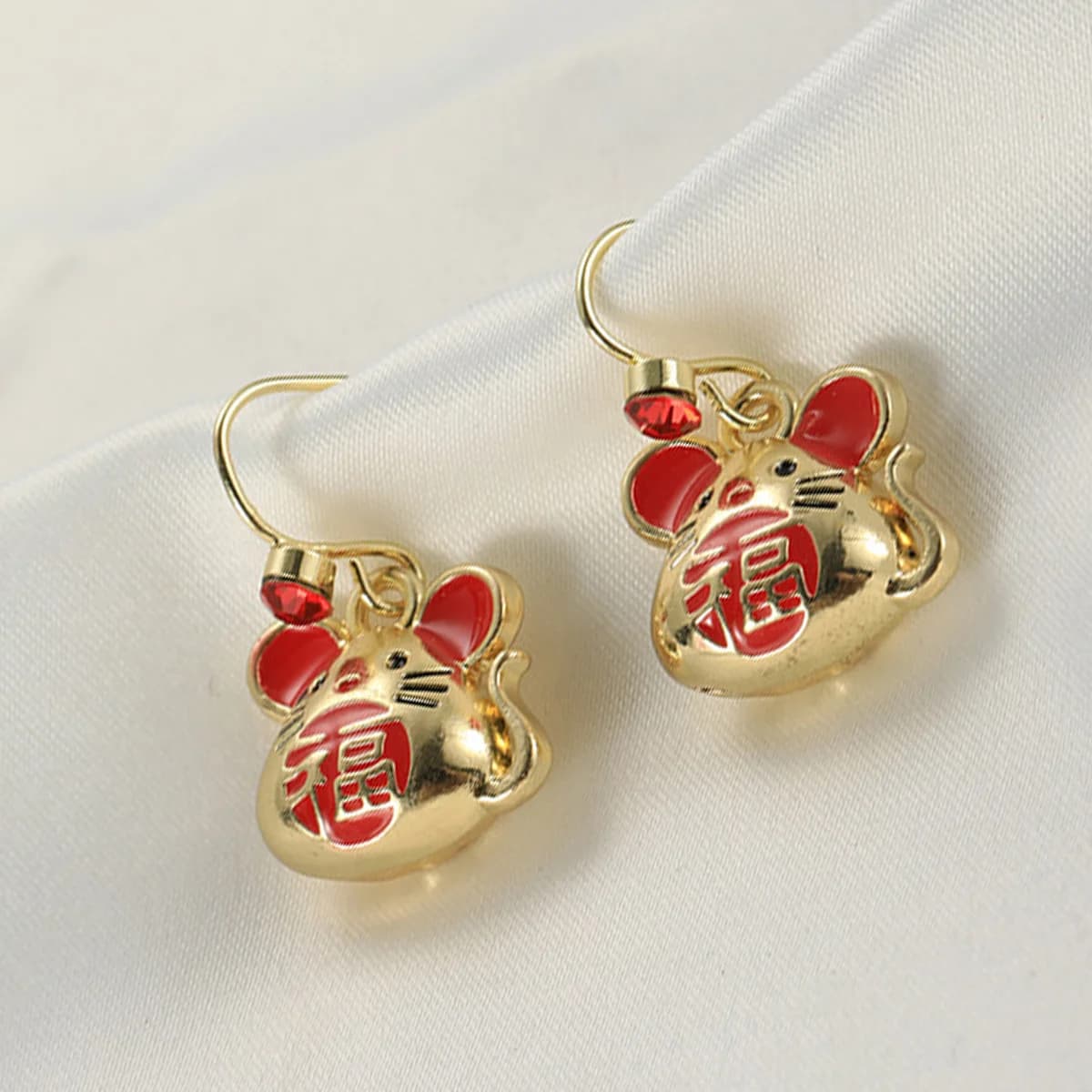 1 paio di orecchini Lucky Character Mouse, regalo vintage per il Festival di Primavera per le donne, gioielli pendenti semplici ed eleganti per le orecchie