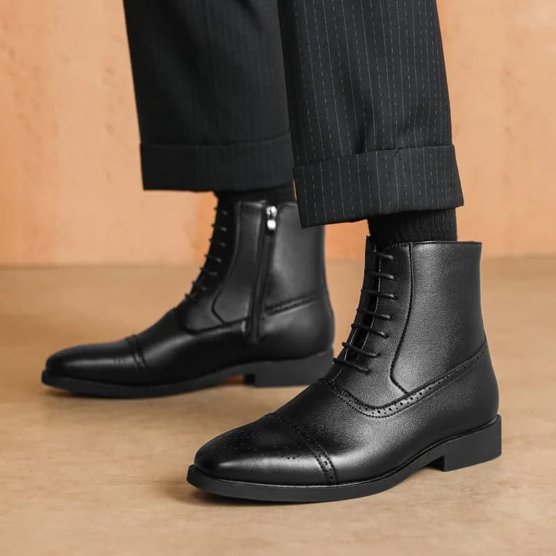 Luxury Men's Boots New high leather shoes Chelsea Classic men's ankle boots Stylish work boots with pointed toe for men