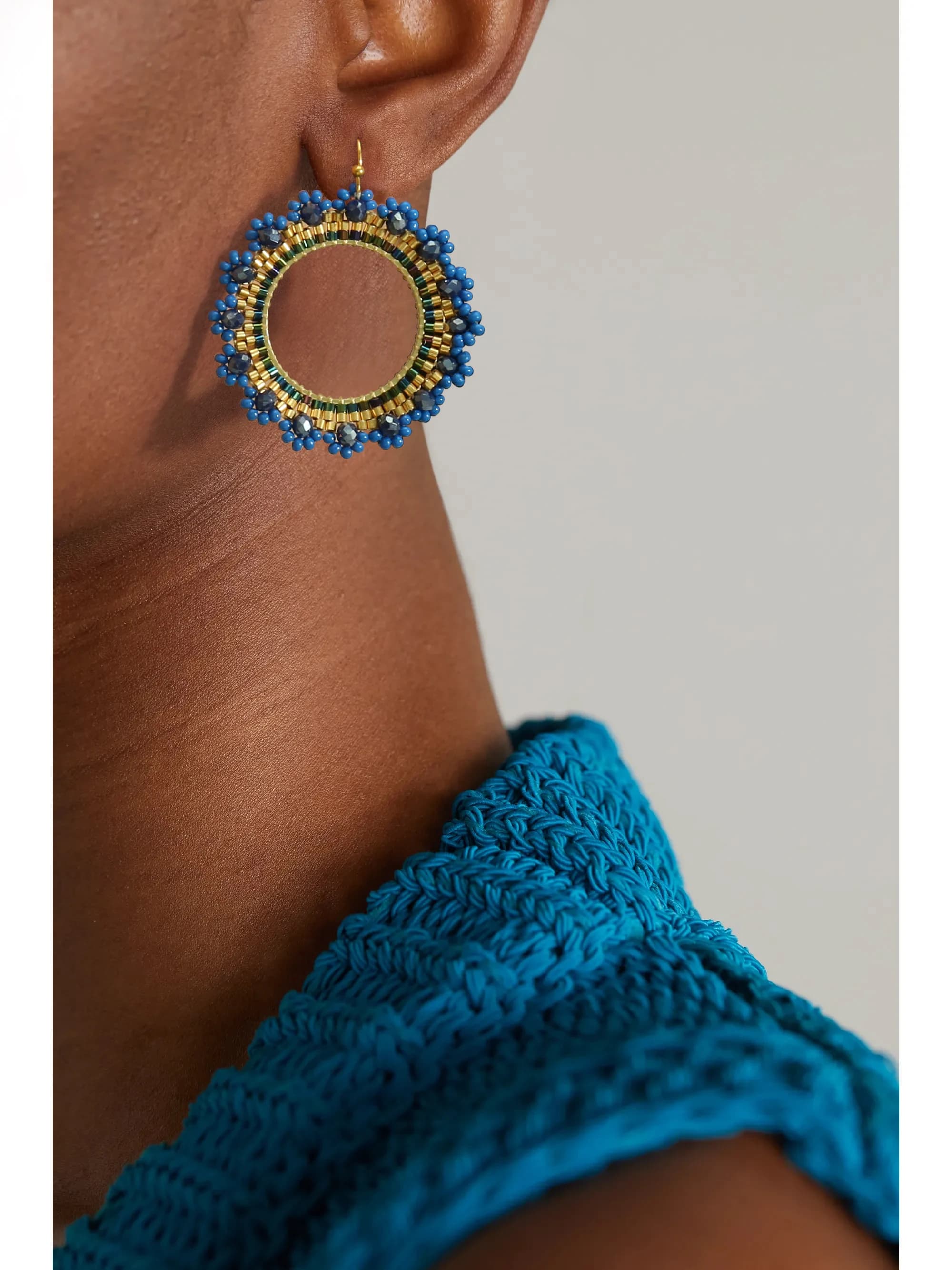 Badu Boho Round Earrings with small flowers with beads for women Earrings with hand woven crystal beads Gifts of ethnic fashion jewelry
