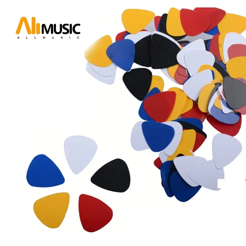Plettro per chitarra ABS a forma di cuore da 100 pezzi 0,5 mm Basso elettrico acustico Gutiar plettro per chitarra strumento musicale