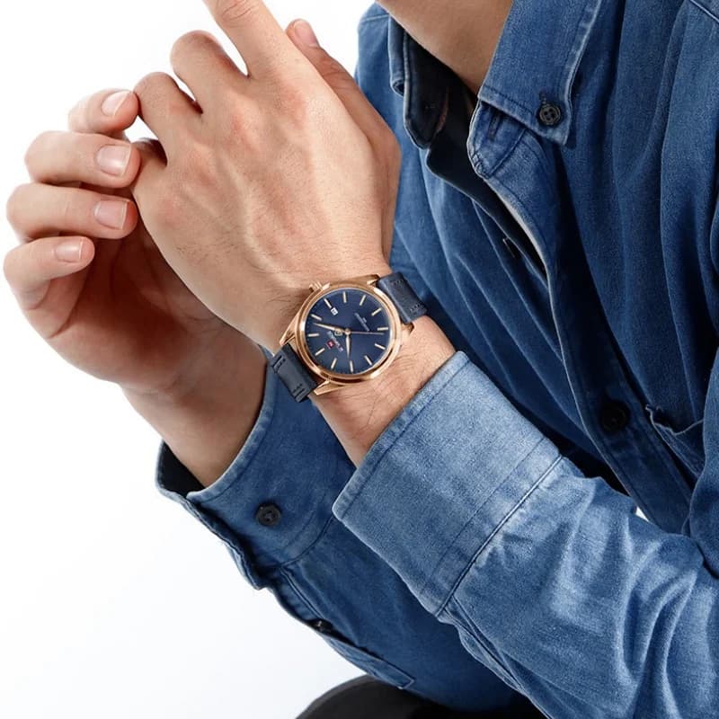 Men's watches NAVIFORCE, genuine leather strap, waterproof up to 30 m, men's quartz wristwatch, with date display and light hands.