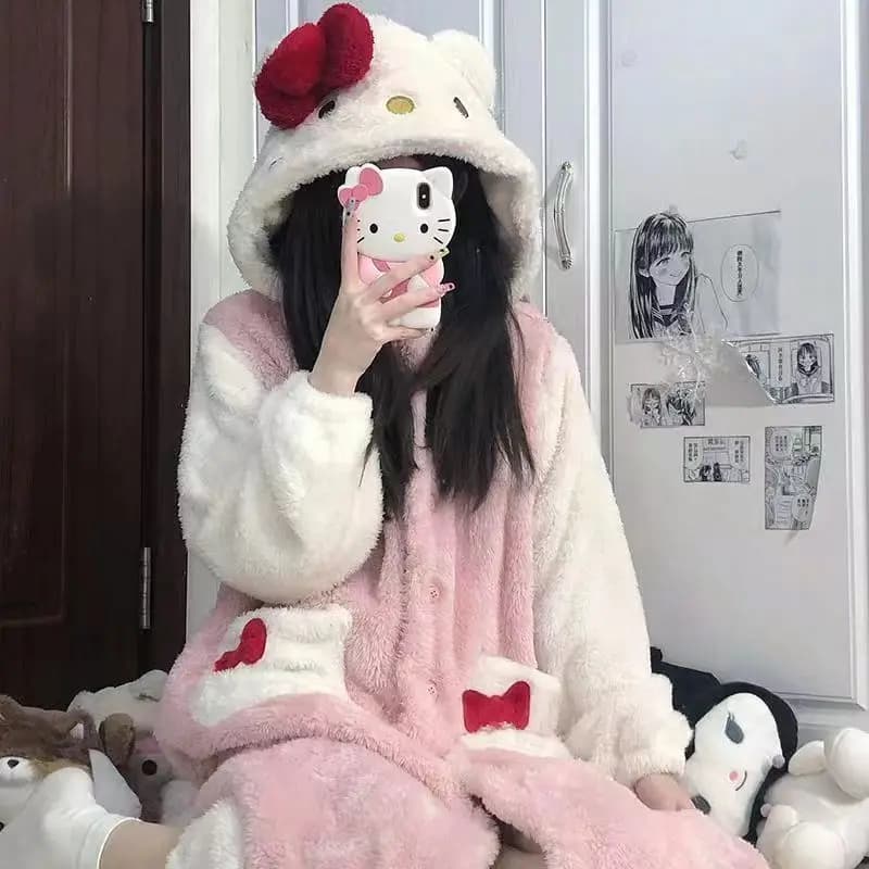 Night Shirt Hello Kittys Women's Winter Cartoon Sanrios Coral Velvet Cinnamoroll Pigiama thickened Cute Bathrobe Long Clothes