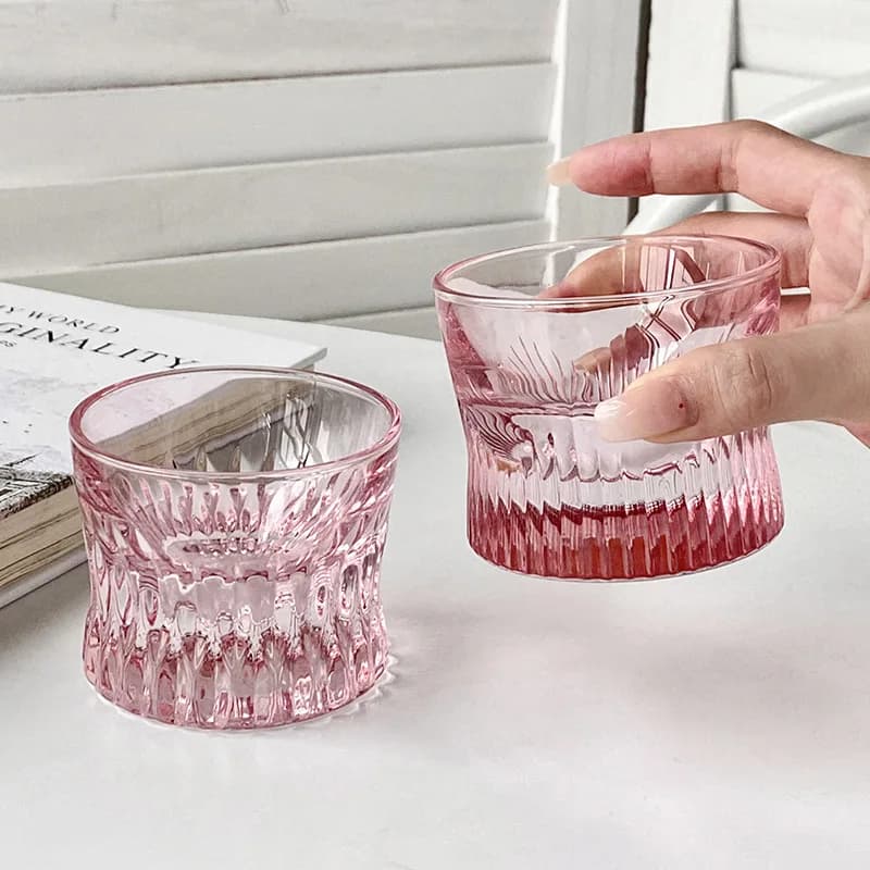 Novel Crystal Glass Cup Thick Pink Ladies bicchiere da vino Whisky Puck trasparente Brandy Cup Ice Coffee Cup