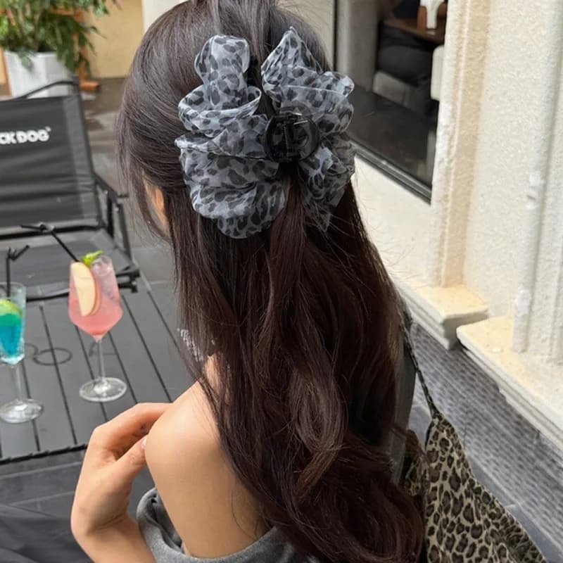 Accessori per capelli granchio con artiglio per capelli con fiocco leopardato vintage per donna Moda coda di cavallo fermaglio per capelli forcine per squalo copricapo