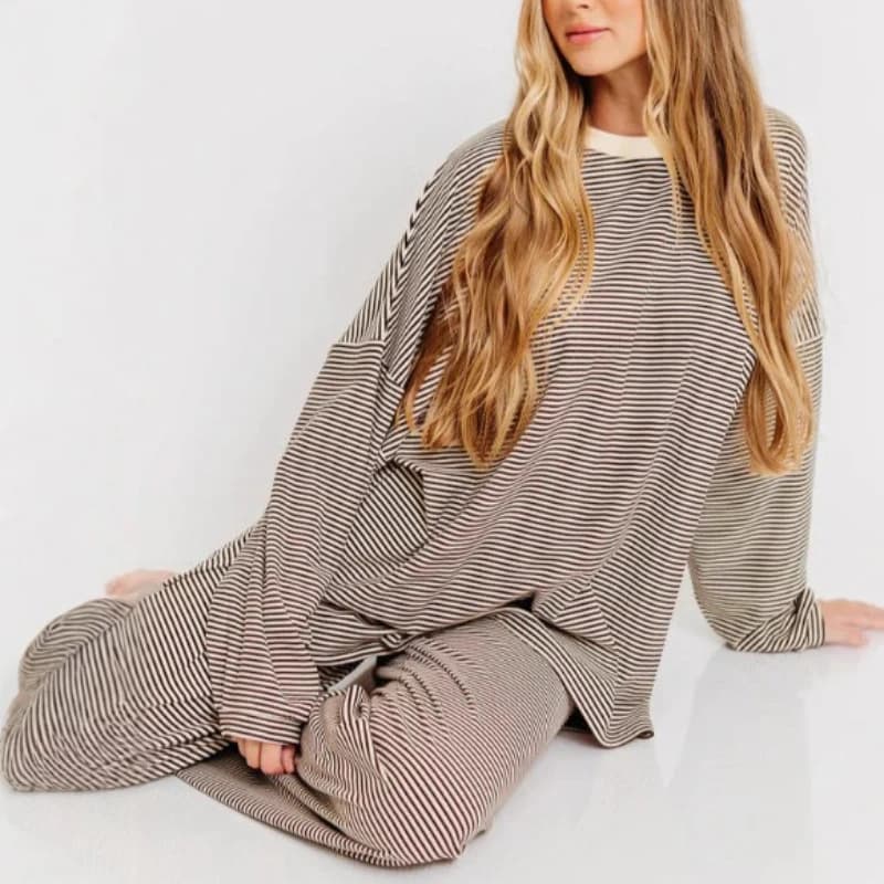 Pigiama da casa casual a righe alla moda, completo da donna, comodo girocollo, pantaloni a maniche lunghe